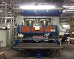 Maschine: DIEFFENBACHER PHP 800 Hydraulische Pressen