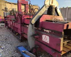 Maschine: BAUER 400 Ballenpressen