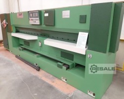 Maschine: CASATI MACCHINE BIG 3200 Hydraulische Zwei-Messer-Furnierpack-Guillotine-Scherung
