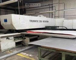 Maschine: TRUMPF Trumatic 260 Rotation Stanzmaschinen