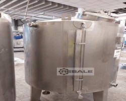 Maschine: STICH 1.821 Liter Lagertank  isoliert