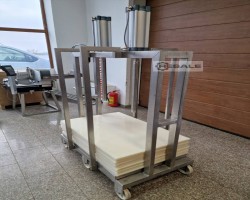 Maschine: D+E MM Service 1200×650×1950 mm.