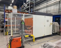 Maschine: CARL CLOOS Compac cell QR-CC-4_1 Schweissrobotersysteme