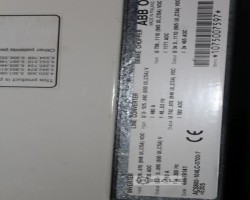 Maschine: ABB ACS800-104LC-0700-7 +E205 Wechselrichter / Inverter Unit