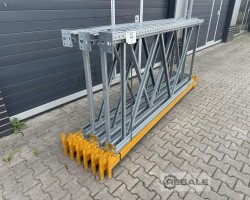 Maschine: META (THYSSEN) MULTIPAL S Länge: 11,40lfm./ 2500x1100mm Palettenregale