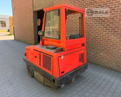 Maschine: HAKO JONAS 1700 Aufsitzkehrmaschine