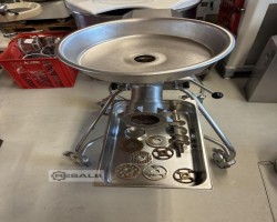Maschine: SOLIA M30 Mehrzweckküchenmaschine