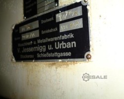 Maschine: JESSINEGG + URBAN Stroke 300 Einständerpressen