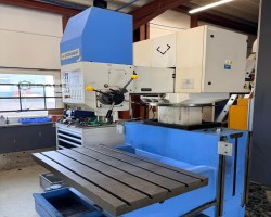 Maschine: DONAU Danuflex 130 digital Radialbohrmaschinen