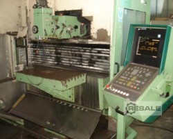 Maschine: MAHO DECKEL EMCO 700C Fräsmaschinen