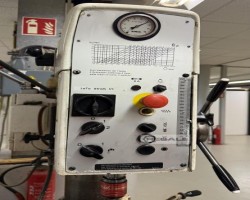 Maschine: ALZMETALL AB4/SV Bohrmaschinen