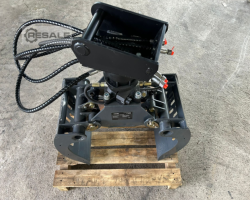 Maschine:  HGR50 with Rotator MS01 Greifer