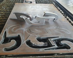 Maschine: PIERCE RUR 2000 Plasmaschneidmaschinen