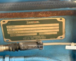 Maschine: D+E Arrow Engine Company VR3-330