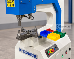 Maschine: HIDROGARNE INSERTADORA DIGITAL o ANALÓGIC Drück-Nietmaschinen