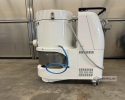 Maschine: NILFISK VHW 321 L Vakuum Staubsauger