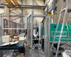Maschine: ARBURG Allrounder 470 S 1100-290/100 2K + KUKA KR6 Spritzgiessmaschinen