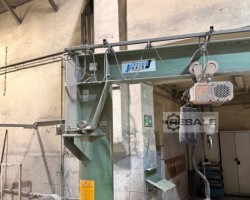 Maschine: TAUCHA GSX 2000-4/2,7/1 Säulenschwenkkran 2 t - 3 m