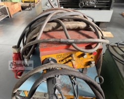 Maschine: CLOOS + LINDE GLC 556 MIG MAG Schutzgasschweissgeräte
