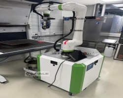 Maschine: FANUC CRX-10iA/L Robotersystem mit SATA-Farbversorgung