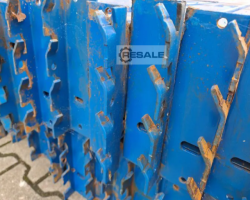 Maschine: VOGELSANG NS 3.900 mm / K: 130 x 50 mm Palettenregaltraverse Traverse Regaltraverse Regal