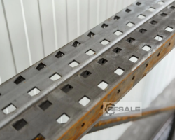 Maschine: SSI SCHäFER PR350 2.200 x 1.050 mm / U80x50x4mm Palettenregalständer Regalständer Palettenregal