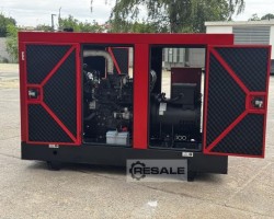 Maschine: IVECO EQ-I3024 30 kVA / 24 kW Dieselgeneratoren