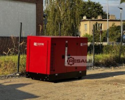 Maschine: IVECO EQ-I12298 122 kVA / 98 kW Dieselgeneratoren