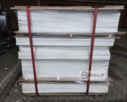Maschine:   Posten Türen (12 Paletten)