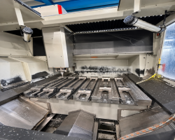 Maschine: HERMLE C 1200 V Vertikale CNC Bearbeitungszentren