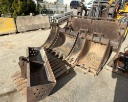 Maschine: VOLVO BL71 Baggerlader