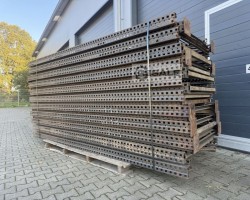 Maschine: META (THYSSEN) MULTIPAL N Höhe: 3.400 - 3.300 mm Palettenregale