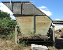 Maschine: D+E Mack ca. 12 m³