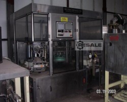 Maschine: KRONES PRONTOMATIC 720-18 Etikettierer, Kaltkleber, Vorne, Hals, Rückenetikett