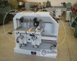 Maschine: BALESTRINI 2/TAO + 2CAP MASCHINE FÜR STÜHLE