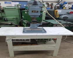 Maschine: HEGNER HG124 Gewindebohrmaschinen