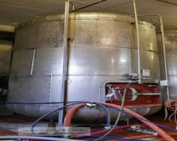 Maschine:  Sektdrucktank 11.500 L. 8 bar Lagertanks