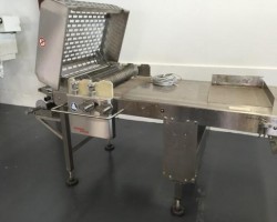 Maschine: SEEWER RONDO ZSSI700 Zuschneidetische