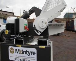 Maschine: JMC McIntyre 320 Alligatorscheren