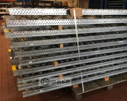 Maschine: EUROROLL  Palettenentnahme Aufgabeelement Palettenrollenbahn