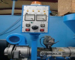 Maschine: BATTENFELD UNI-EX 2-50-16V Doppelschneckenextruder