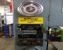 Maschine: MÖSSNER SSF 500 Vertikalbandsägen