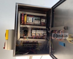 Maschine: AFT Sandwich cutter 