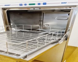 Maschine: MILBRANDT R-Line U Gläserspülmaschinen