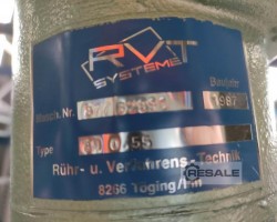 Maschine:   Behälter