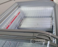 Maschine: AHT Miami 250 (+/-/U) Tiefkühltruhen