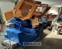 Maschine: JMC Moros HH10 Knacker / Brecher