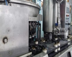 Maschine:  0,33 - 1 L Flaschenabfüllanlagen