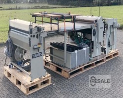 Maschine: TUNKERS S-1450 Laminator - Papier über Bord