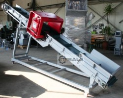 Maschine: VESPA LT-400 Materialförderband  Schrägförderband